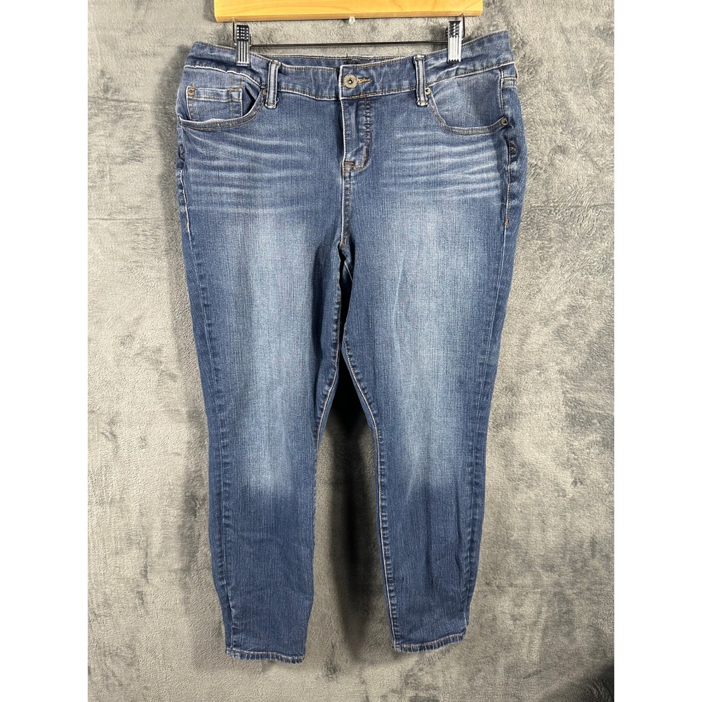 Torrid Premium Skinny Jeans Medium Wash Stretch Denim 14T Tall RN148862